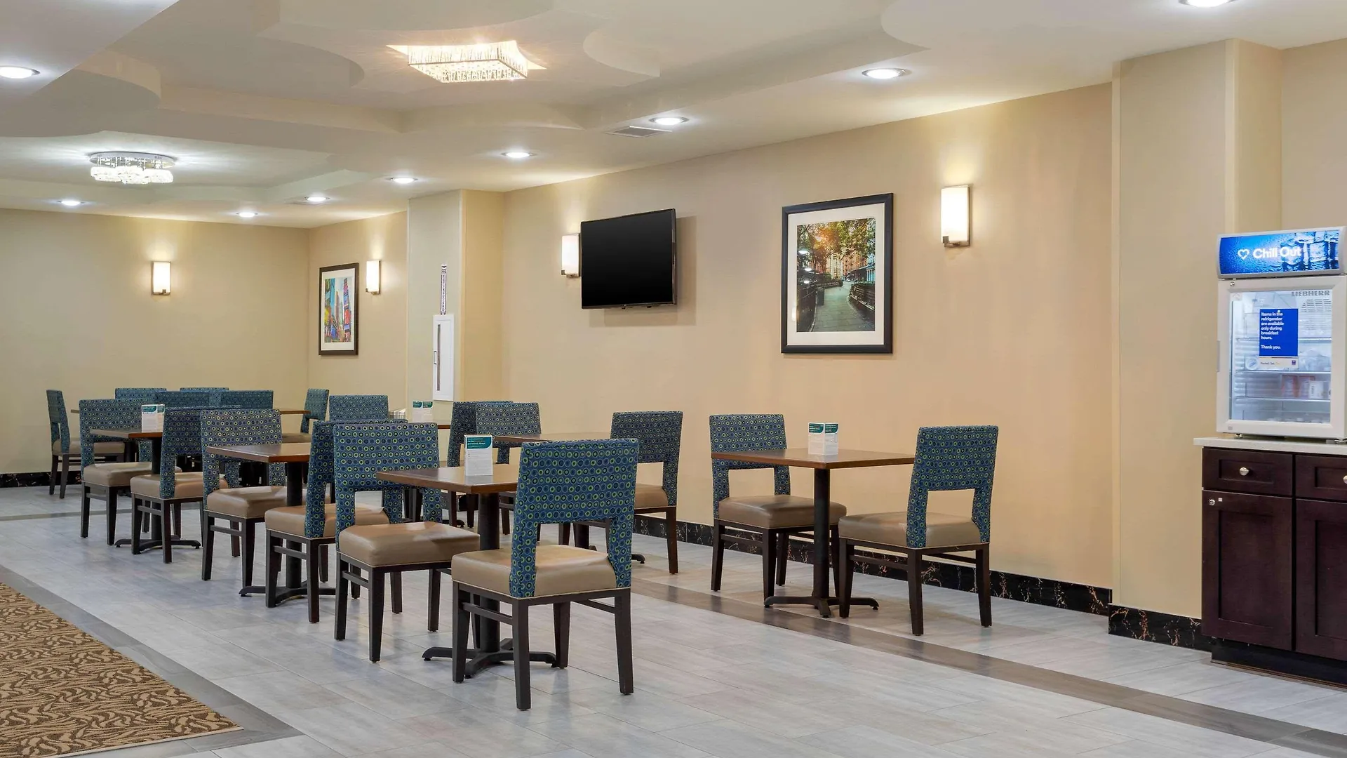 ניו יורק Comfort Inn & Suites Near Jfk Air Train 3*, ניו יורק