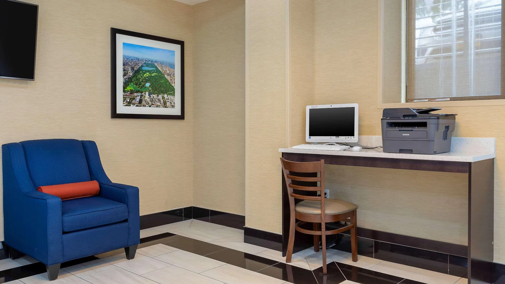 ניו יורק Comfort Inn & Suites Near Jfk Air Train